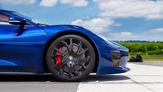 Illustration for article titled The Jag CX-75 has appeared in the media again, have some car Pr0nz.